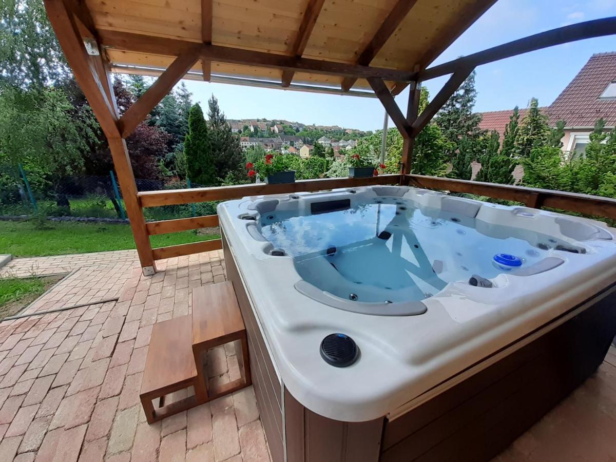 Bed and Breakfast Flamingo Vendeghaz Эгер Экстерьер фото
